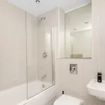 Cozy Centre - Ideal For Long & Contractors - Balcony - Sleeps 4 - Free Wifi * Leeds (West Yorkshire)