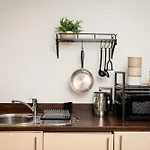 Cozy Centre - Ideal For Long & Contractors - Balcony - Sleeps 4 - Free Wifi