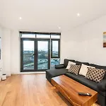 Appartement Cozy Centre - Ideal For Long & Contractors - Balcony - Sleeps 4 - Free Wifi