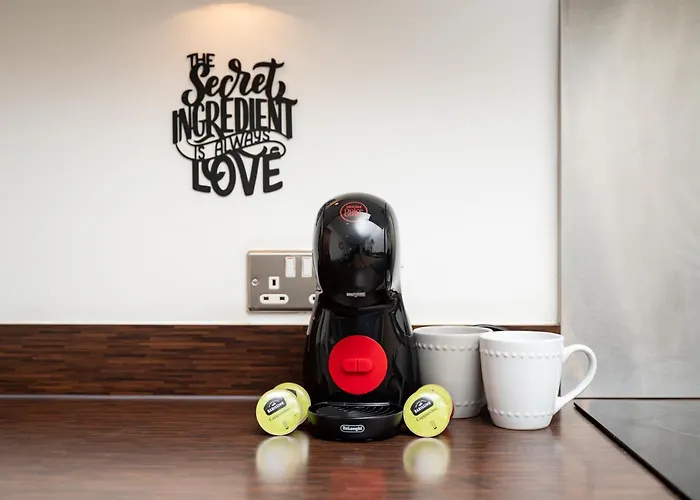 Apartamento Cozy Centre - Ideal For Long & Contractors - Balcony - Sleeps 3 - Free Wifi